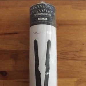 NuMe Fashionista Professional Flat Iron